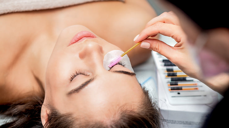 Achieve Fulfillment as a Lash Technician by Connecting with Lash Clients